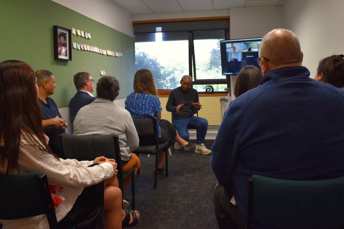 CPsychologies's tweet photo. Yesterday we hosted our first Māramatanga Indigenous Psychologies seminar for 2024, with Pā Matt Matamua.
Pā Matt shared his whakaaro about advanced care planning for kaumātua.
Ka nui ngā mihi e te rangatira. https://t.co/dLiIFTVuno