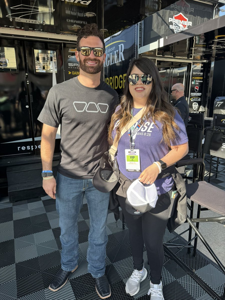kmillscharity's tweet photo. NASCAR Driver, @CoreyLaJoie , buckled up for Kailee this past weekend at Texas Motor Speedway! ๐ #DriveToSaveLives #BuckleUp4Kailee https://t.co/oE7NDS66LM