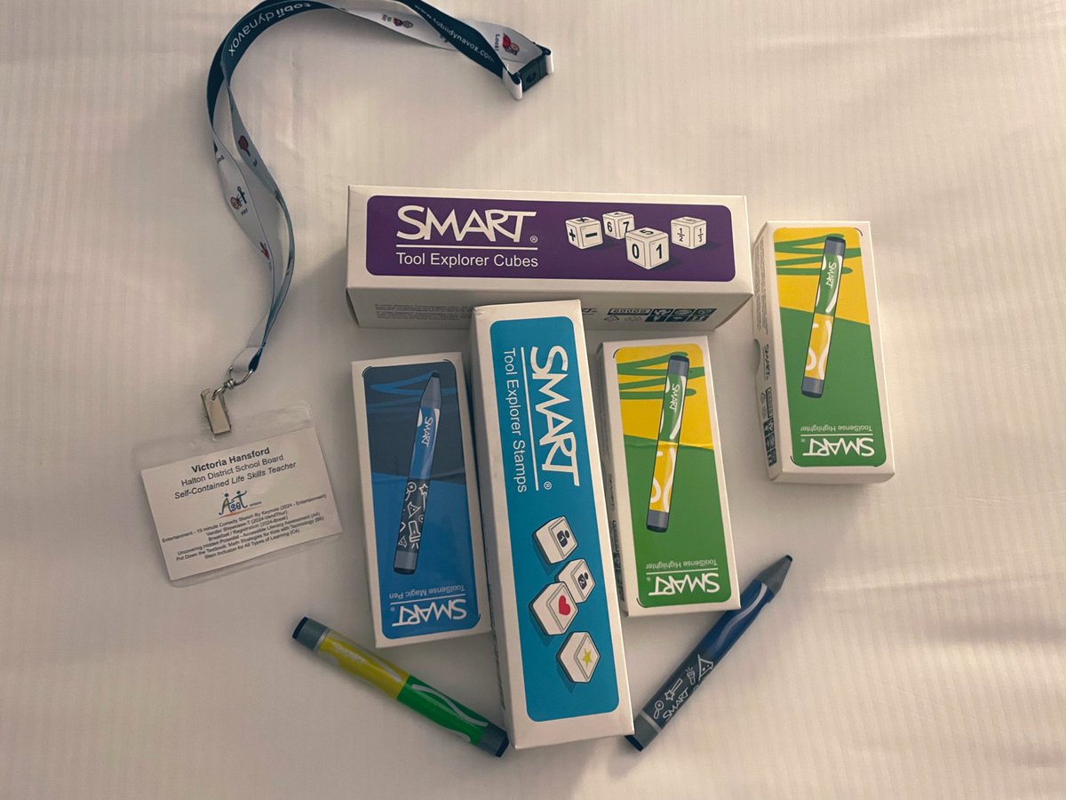 vic13h's tweet photo. Building and creating inclusive classrooms @WestOak with the help of @SMART_Tech. We are so grateful for your continuous support and tools ♥️. @asetOntario https://t.co/LCwXpeZoDs