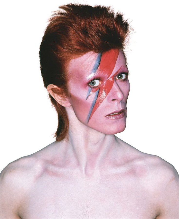 David Bowie's album Aladdin Sane was released on April 19, 1973 #CD #vinyl amazon.com/gp/product/B00…