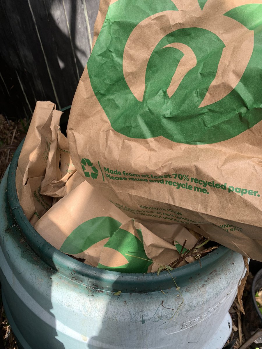 These supermarket bags make great brown stuff for the compost bin👍
