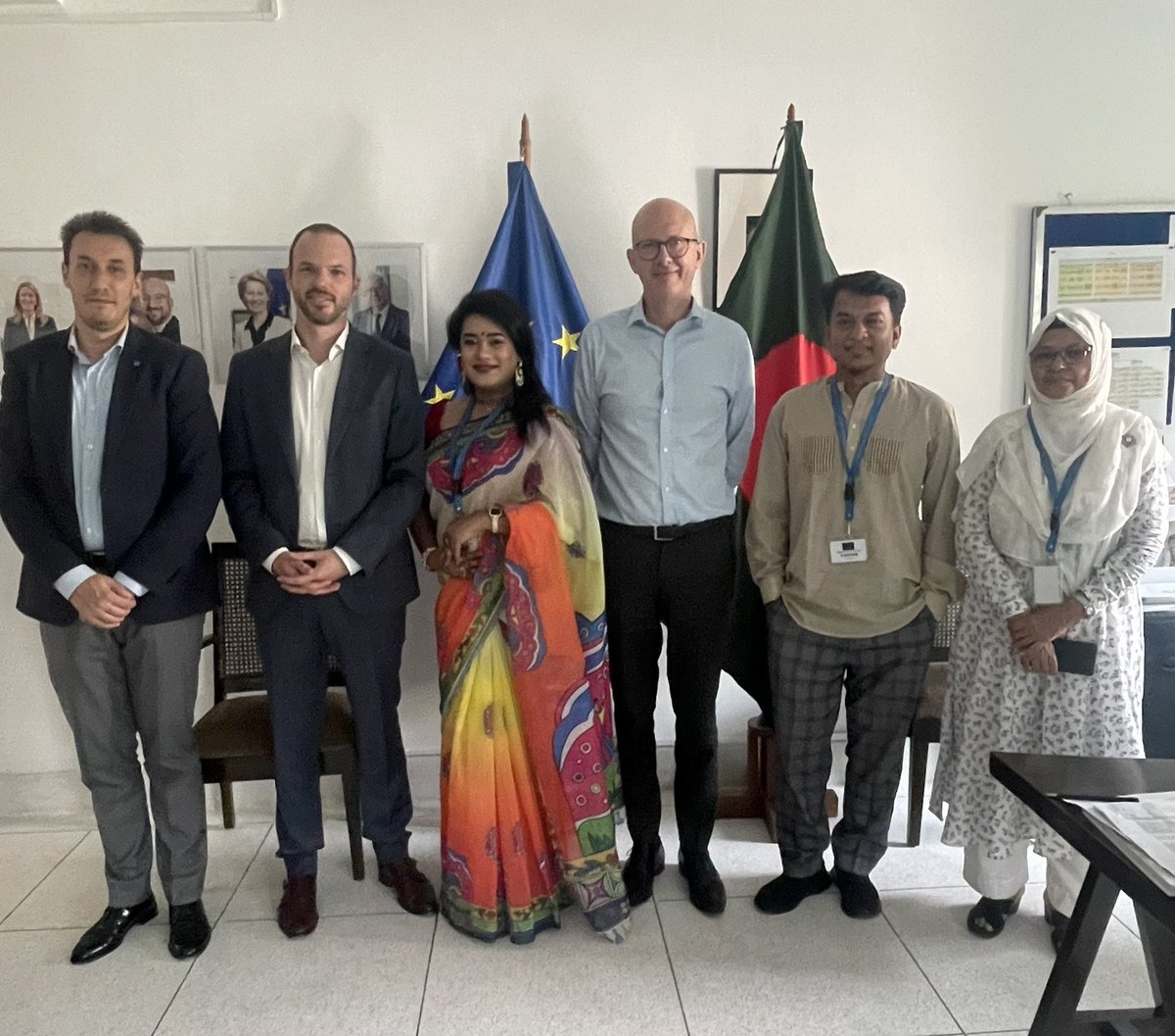 Good to learn more about the work of CBO which brings together 51 organisations across 🇧🇩working for hijra and transgender communities. The 🇧🇩government has taken important steps to support rights in this area - several recent developments underline how vital those endeavours are