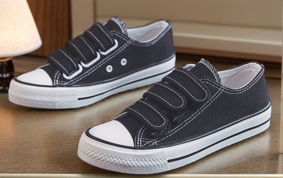 🎯Black Canvas Shoes with Magic Tape: Comfy & Cool! #ShoeGameStrong #MagicTapeKicks #TrendAlert #BlackShoeVibes #ComfyStrides
CLICK HERE:
roadtekshoes.com/product/canvas…