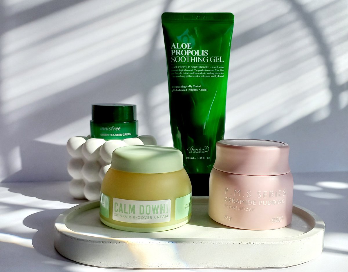 sunflowlust's tweet photo. Rate moisttt yang pernah aku pakaiii !!!

Cari moist yang cocok tuh susah. Tapi akhirnya aku tauu mana yang cocok buatt wajahku yang oily acne prone ini 💗

#juwireview https://t.co/EU0RpthsLN