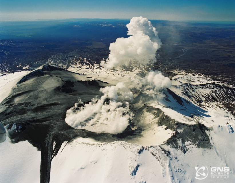 Bit of a trip back in time with radio NZ this week, looking back to the 1995/96 eruptions at Ruapehu; rnz.co.nz/national/progr…