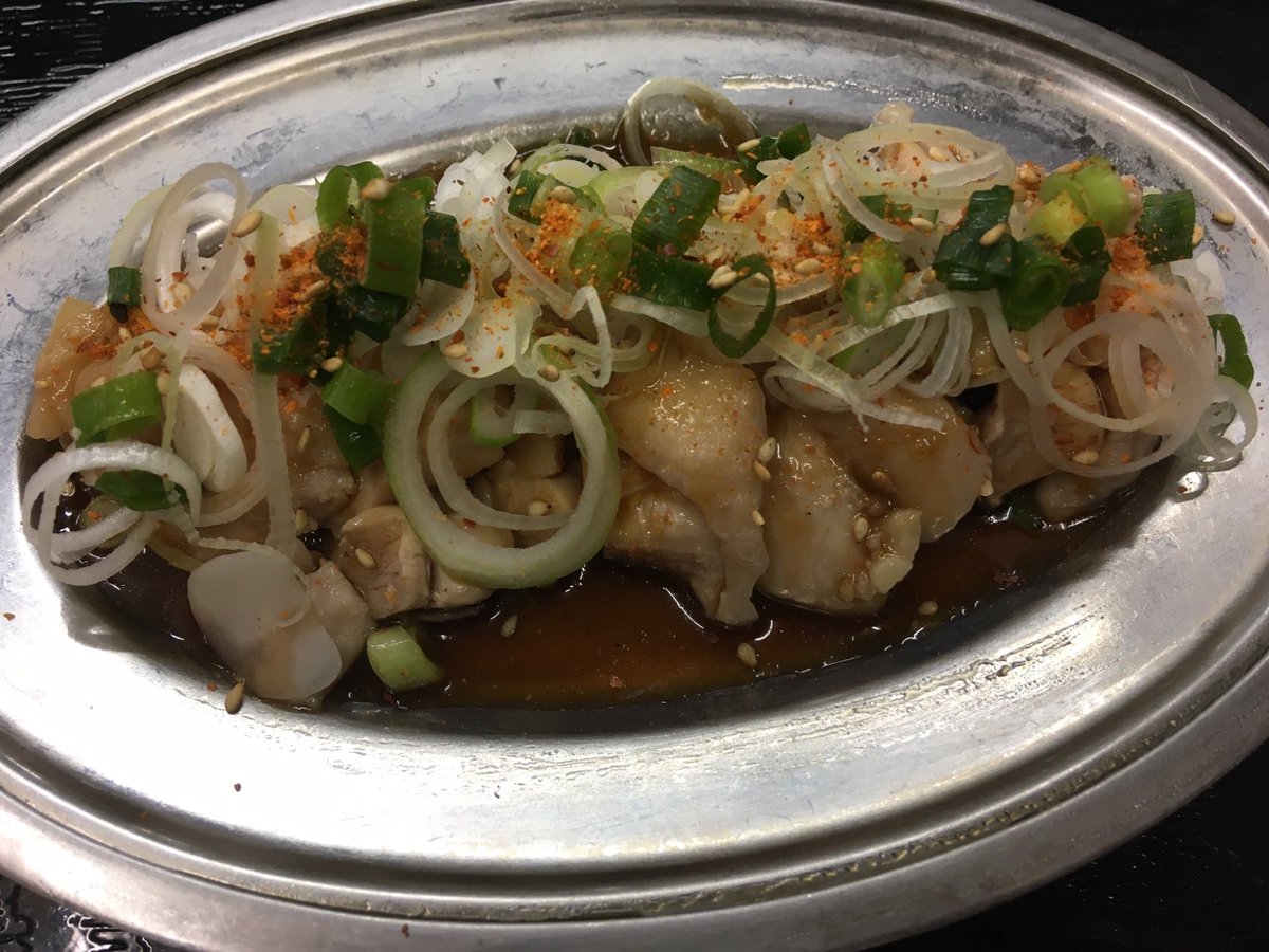 ★晩杯屋 新メニュー通知★
よだれ鶏　250円
葱たっぷりピリ辛の冷製よだれ鶏はいかがですか？！
ご来店お待ちしております。
 #晩杯屋 #せんべろ #居酒屋 #大衆酒場 #新メニュー #よだれ鶏 #立ち呑み