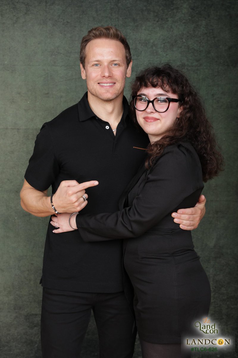 Regardez nous omggg🥹🤩🤩 @SamHeughan @TheLandCon