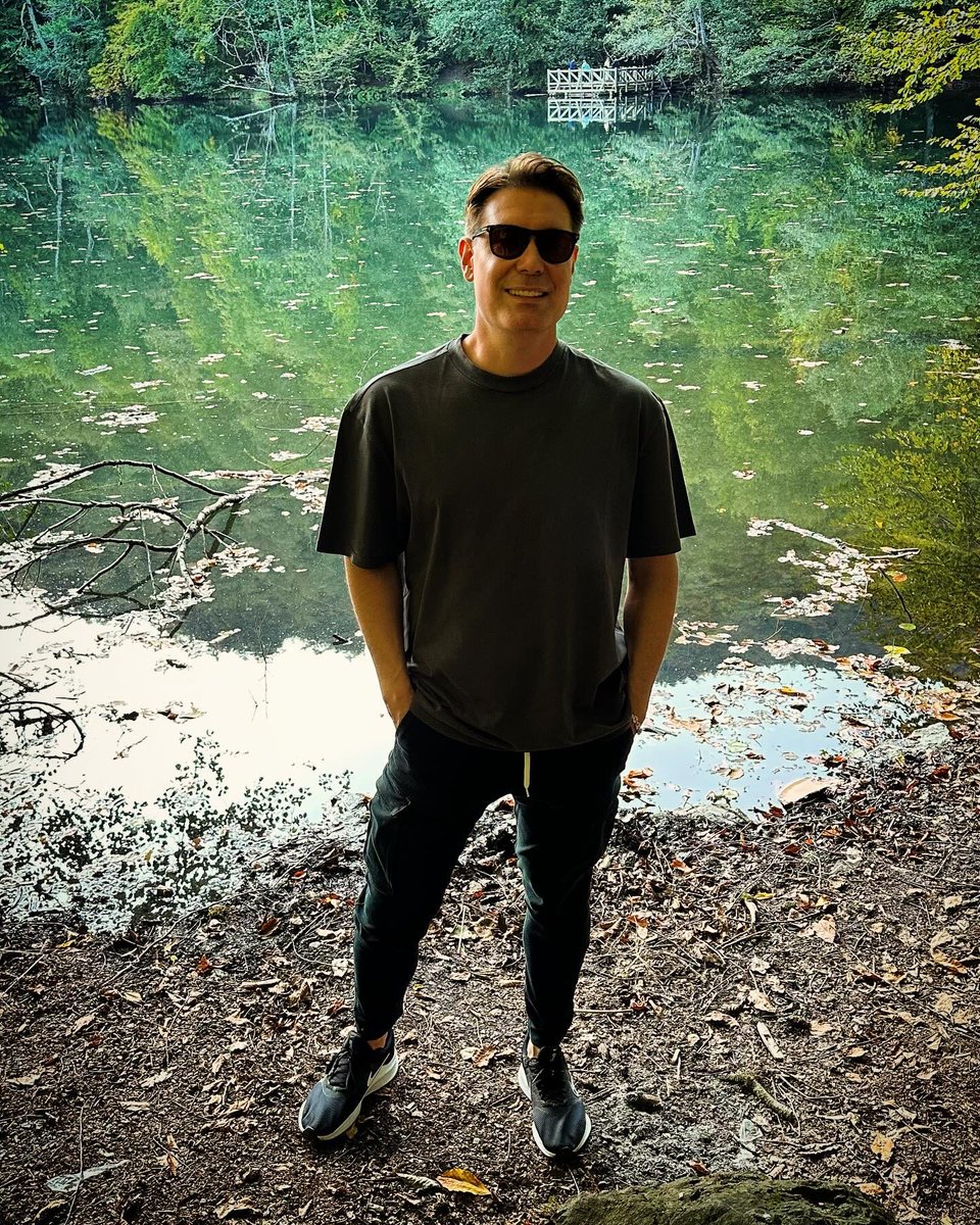 WolfsonMusic's tweet photo. Germany 🇩🇪 with friends this weekend !!!
19.04 - Ritter Butzke (Berlin)
20.04 - Odonien (Cologne) 
.
#Wolfson #WoldRecords #Weekend https://t.co/O4UczOMCG2