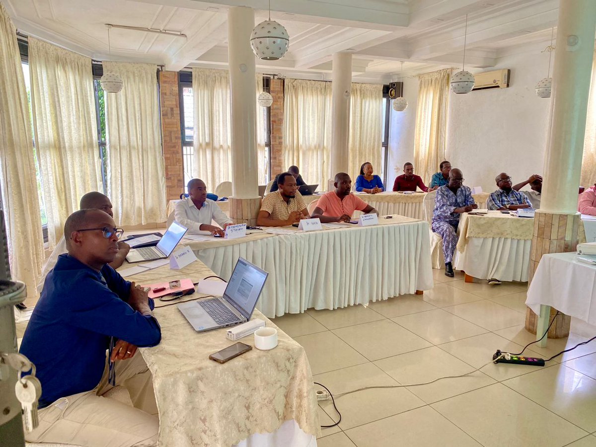 Today marks the second and the last day of the two days COSECSA Trainer of Trainers workshop in Burundi. Improving surgical healthcare services and education in the region. 
#Trainer_of_Trainers, #SurgicalEducation #bridging_gap