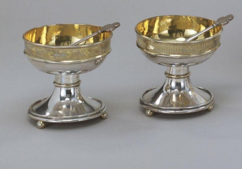 #SaltCellars and #Spoons. Designed by #AWNPugin, and made by #JohnHardam. Ca. 1844-45.

These salt cellars (two from a set of four) were designed by #Pugin for his own house in #Ramsgate.

#augustuspugin #hardman #gothicrevival #gothicrevivalmetalwork #metalworkdesigns #puginhome