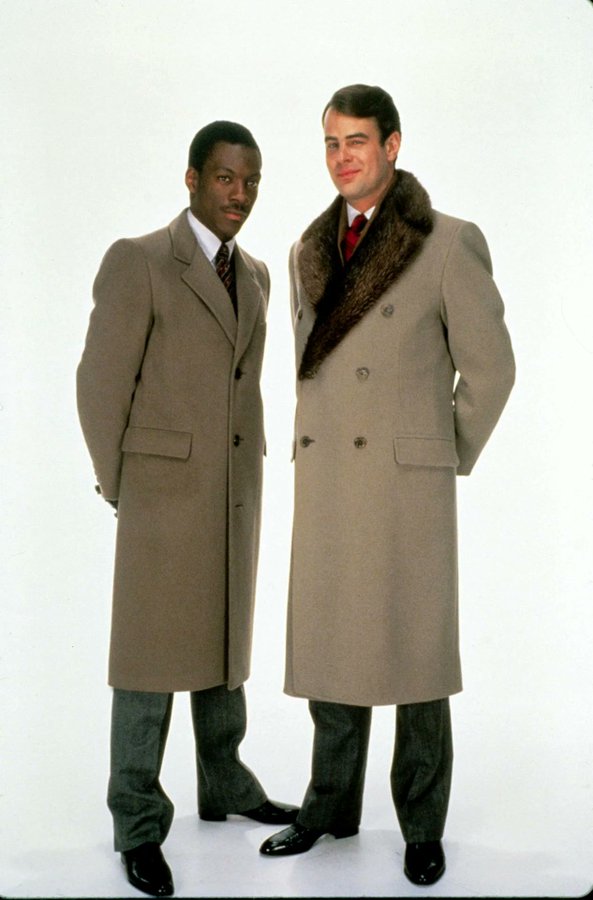 ATRightMovies's tweet image. EDDIE MURPHY and DAN AYKROYD in a promo shot for Trading Places (1983).