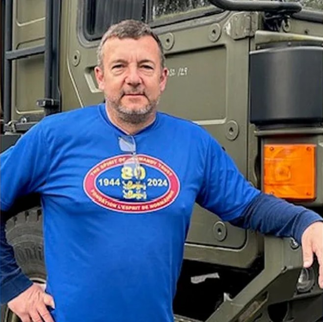 A man is embarking on a six day charity walk from Bristol to Normandy to raise money for veterans. Dave Westall, 53, from Bristol, will depart on 30 May and arrive in Normandy for the 80th anniversary of the D-Day Landings on 6 June. #DDay80 Read more ow.ly/CchC50RiXCM