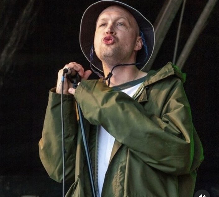 The brilliant Twang front man Phil Etheridge on stage at Mosfest 2014. Back this year, what a band 💥. Hope he’s gunna wear the same outfit - smoking 💥⚡️🔥 @thetwangfans @the_twang