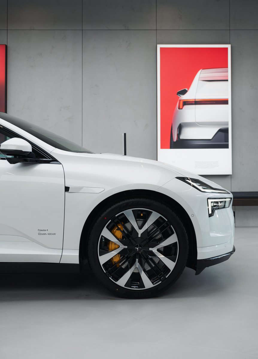 Polestar 4 ab III.2024
Jetzt schon in den Showrooms
auto-online-magazin.de/2024/04/19/pol…
#polestar4 #Elektroauto #elektromobilität @PolestarCars 
@Elektro_Robin @technikblog_ch @elektrokarre @VLOelmann