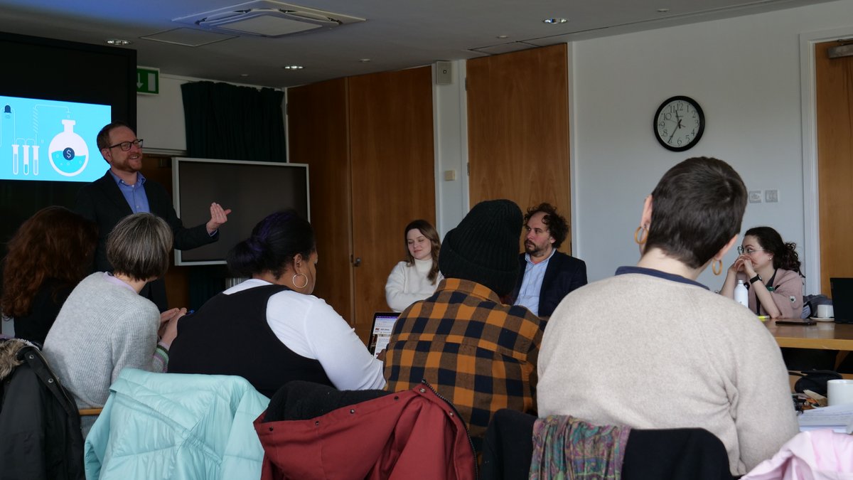 sgsah's tweet photo. Day 3 (April 17th) of the @BCScotland SGSAH #EARTHScholarship2024 programme was held at the beautiful @StirUni campus &amp; @stirlingcastle 🌎🏰  

The Scholars engaged in a fascinating seminar held by @clemhoffmann on the Political Economies &amp; Value Chains of the Environment ☕️ https://t.co/PiWVtwLTDj