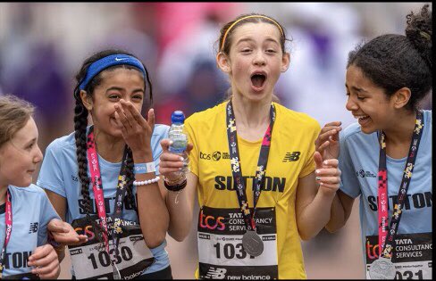 Good luck to all taking part in the TCS Mini London Marathon tomorrow, especially all Team Sutton and <a href="/SuttonDistAC/">Sutton & District AC</a> athletes. See pic for pure joy from last year 🤩