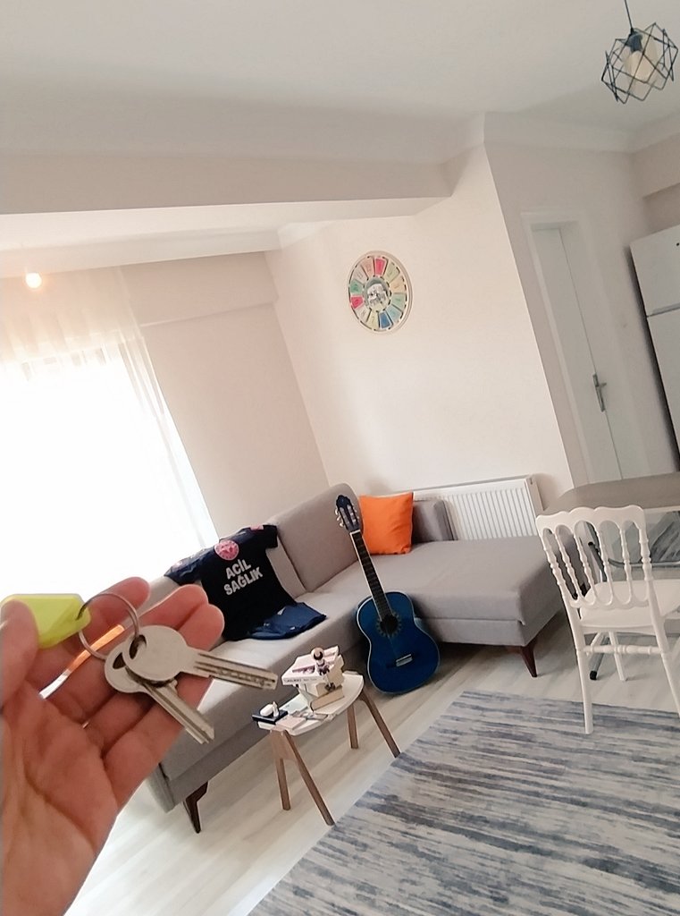 ibrahimiskoll's tweet photo. Atanıldı 🚑
1+1 ev tutuldu 🏠 https://t.co/loEvLG2OVN