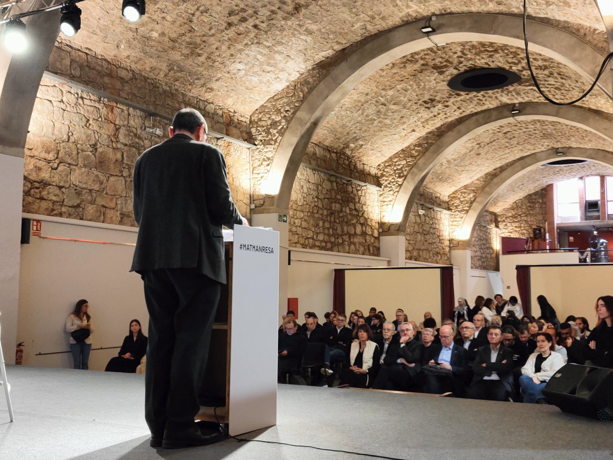 texforspain's tweet photo. Estamos participando en la 1ª Jornada del Tèxtil Sostenible al @parcdelasequia #Manresa
Empieza la primera mesa redonda: Sostenibilidad y Oportunidades laborales en el Textil 🧶 https://t.co/YSmaZQpLcV