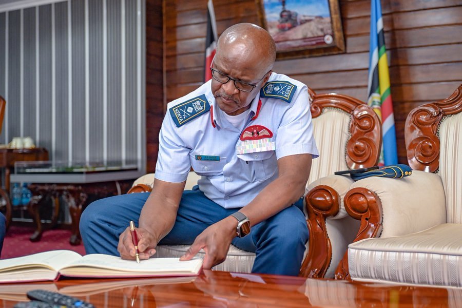 AnitahAmong's tweet photo. Sincere condolences to H.E. @WilliamsRuto , @HonWetangula, the family of Gen. Francis Ogolla, and the Kenyan people on the loss of the country's Chief of Defence forces. May his soul rest in peace. https://t.co/LZigaxELDd