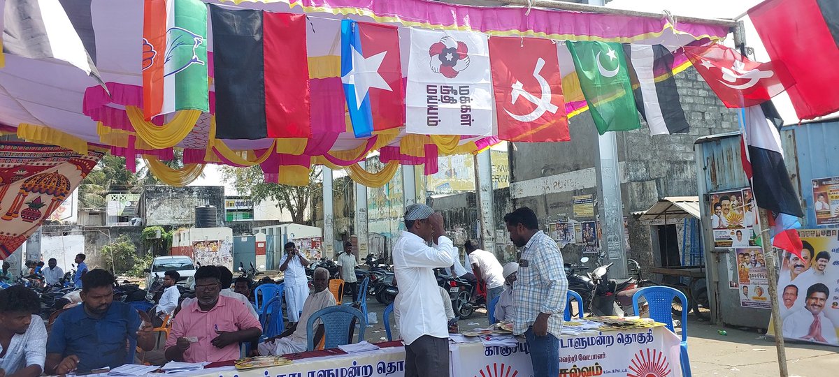 In kalpakkam booth .. MNM flag is unique. @maiamofficial #KamalHaasan #MakkalNeedhiMaiam