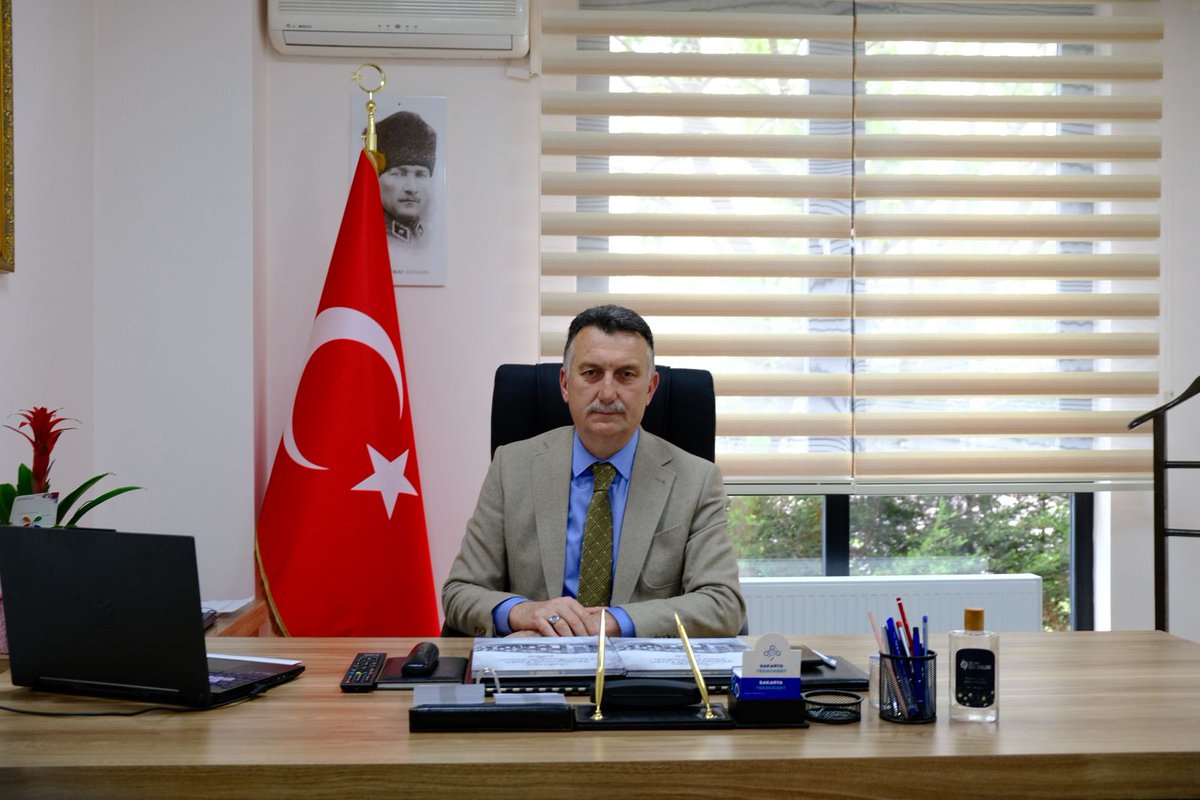 📌SAÜ Vakfı Okulları Genel Müdürlüğüne Yusuf Türkhan Getirildi 👇adapostasi.com/haber/19919168… 
@sakaryauni