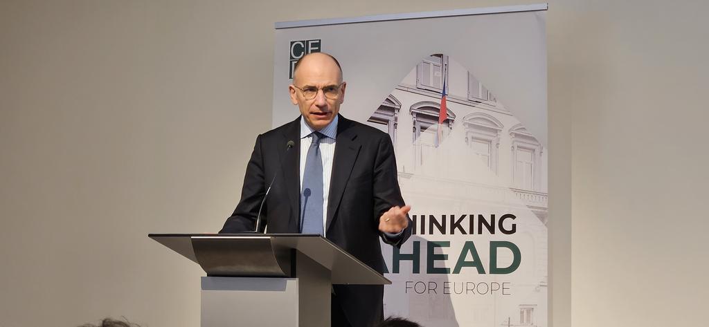 The role of think tanks will be crucial and decisive to keep the discussions open in the upcoming months, especially in the aftermaths of the #EUelections2024, says @EnricoLetta, concluding his introductory speech. 🎥 WATCH THE EVENT LIVE: youtube.com/watch?v=q61sRh…
