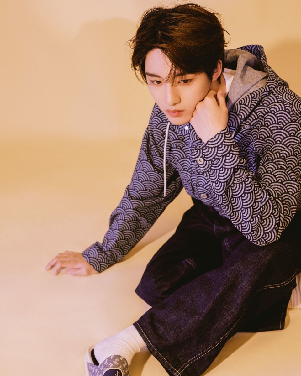 WeTVOfficial's tweet photo. Does this #WINWIN charm you?😎

Check his work on #WeTV👉https://t.co/zIja6twted

#DongSicheng #董思成 #TheShadow #如月 #SweetGames #二十五小时恋爱 #WeTV #WeTVAlwaysMore https://t.co/LeQFVkdKrF