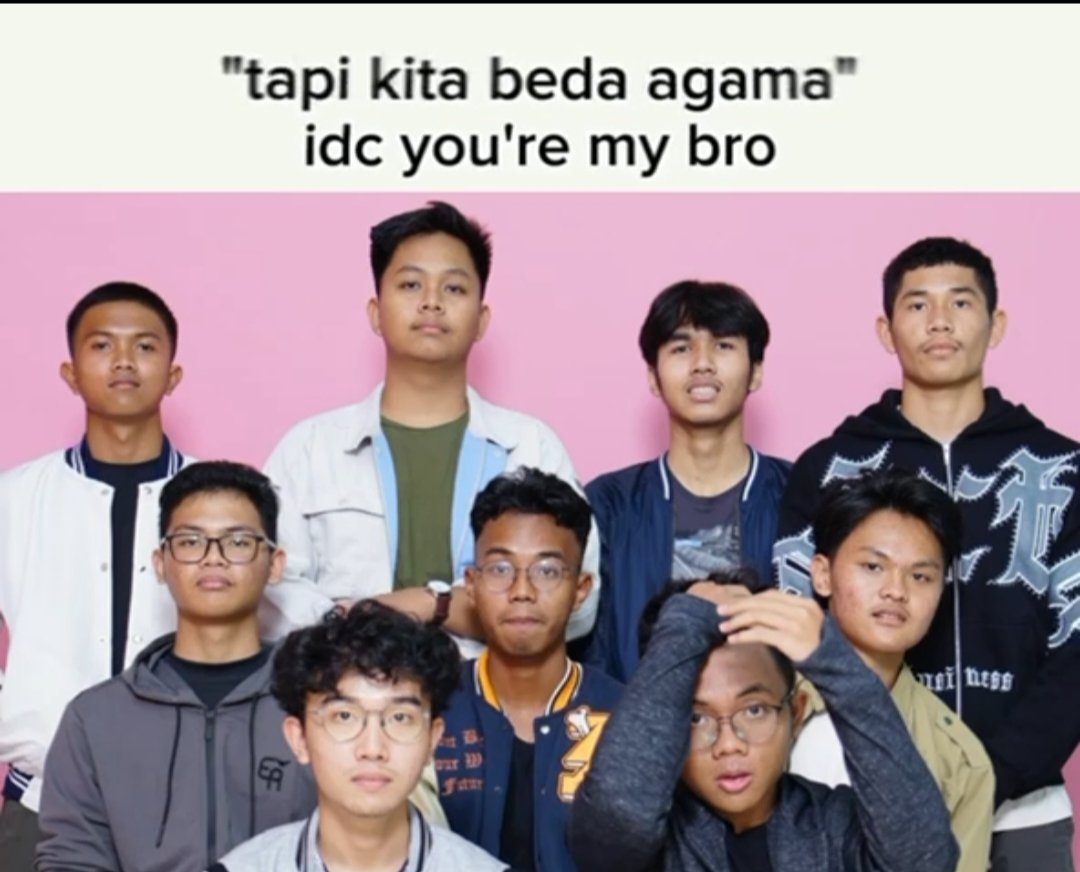 MichaelMillerai's tweet photo. Apapun perubahan yang terjadi ke gw, tolong masih terima gw sebagai saudara kalian @embinsukaikan @penikmatnugget @Garyyzs1 @zhaffll https://t.co/I90KkCoK9s