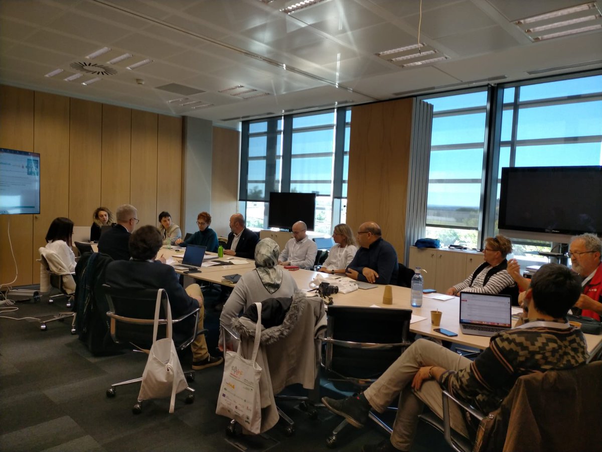 FCesefor's tweet photo. Reunión de la Red Mediterránea de Bosques Modelo en #INNOVAForONE. Via online 🔗 https://t.co/8JjkT5qsv4 https://t.co/FWNKYis9qn