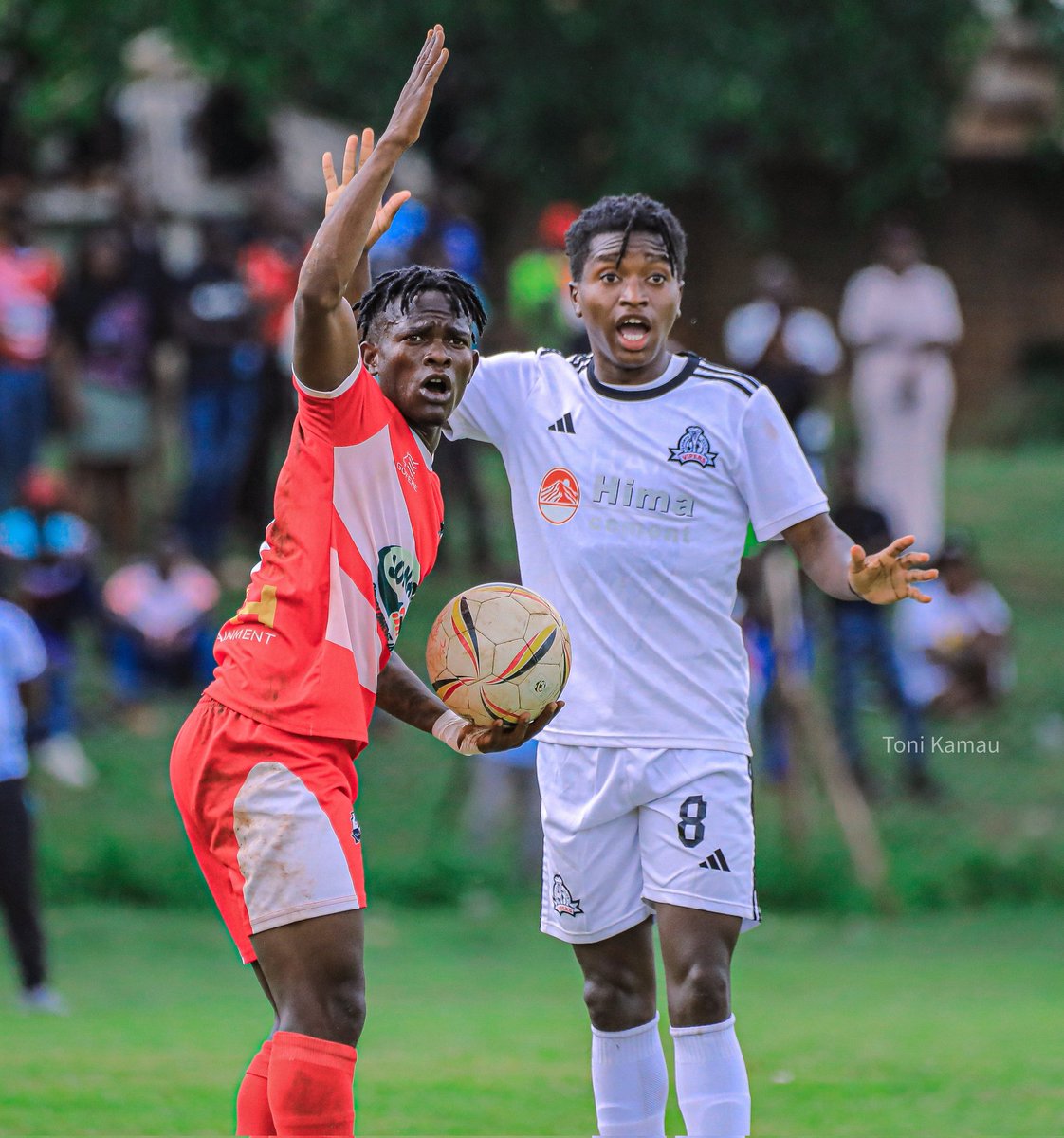 Okello to face Zaga in a key midfield battle today
4PM: Kitara FC vs Vipers SC

📸 @ToniKamau10 
#USFN #ForTheFans #UPL