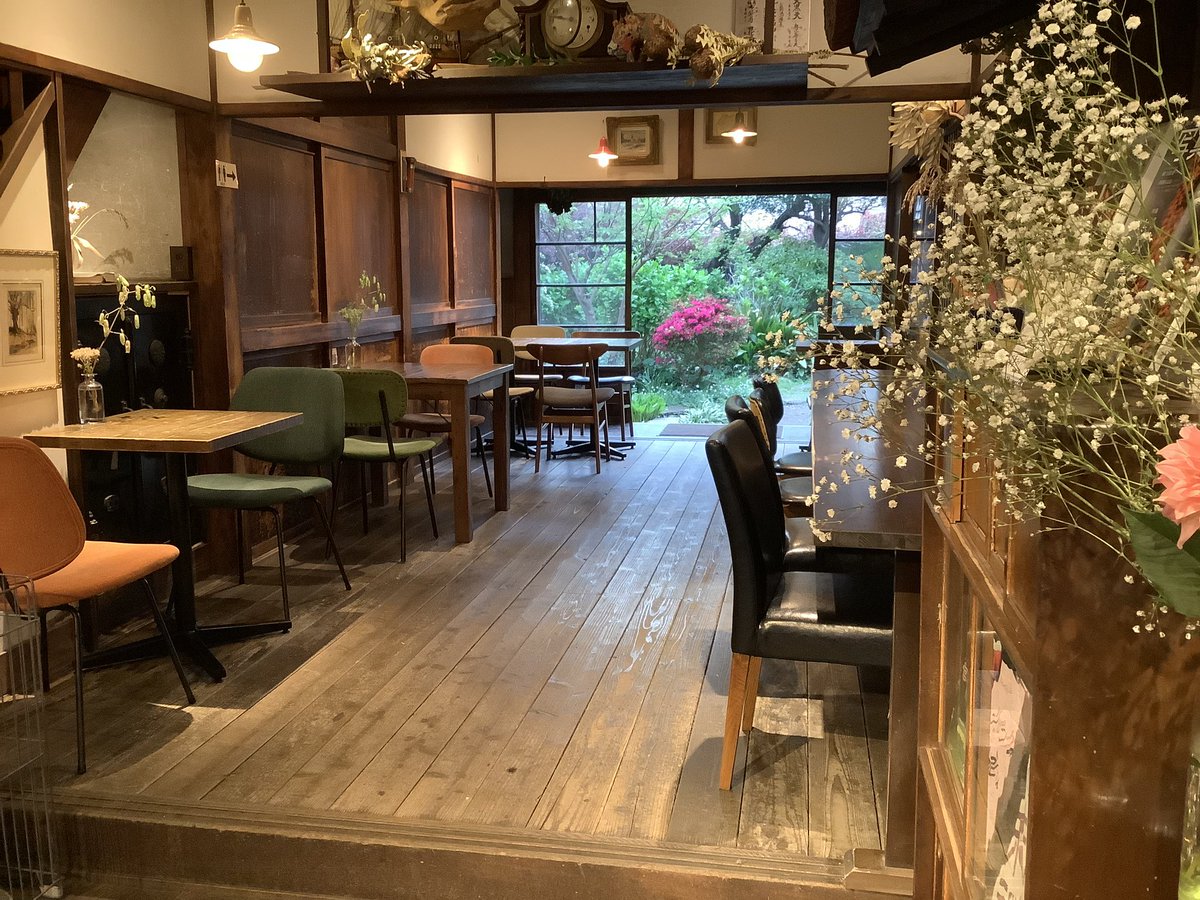 店内の落ちてました。 大事な物の気がしました。 私かな？と思われた方は、来店いただいた日と時間帯とオーダーされた物をお教えくださいませ。 お預かりしております。（輪島） #嵐にしやがれ #未知との遭遇しやがれ #蓮月庵 #古民家カフェ蓮月