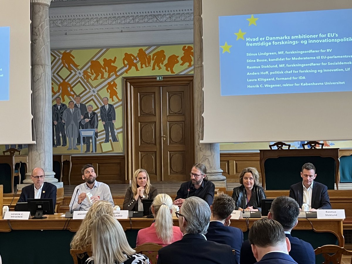 Ragnar Heldt Nielsen (@ragnarhn) on Twitter photo EU forskningspolitik er ikke kun Horizon Europe. Vi skal have mere fokus på EU-innovationsfond, Digital Europe og Forsvarsfonden fremhæver <a href="/KlitgaardLaura/">Laura Klitgaard</a> i dagens debat på Chr.borg. Vigtig pointe - forsk. og innovation har afgørende betydning alle sektorer. #dkforsk <a href="/GTSnettet/">GTS-foreningen</a> EU forskningspolitik er ikke kun Horizon Europe. Vi skal have mere fokus på EU-innovationsfond, Digital Europe og Forsvarsfonden fremhæver <a href="/KlitgaardLaura/">Laura Klitgaard</a> i dagens debat på Chr.borg. Vigtig pointe - forsk. og innovation har afgørende betydning alle sektorer. #dkforsk <a href="/GTSnettet/">GTS-foreningen</a>