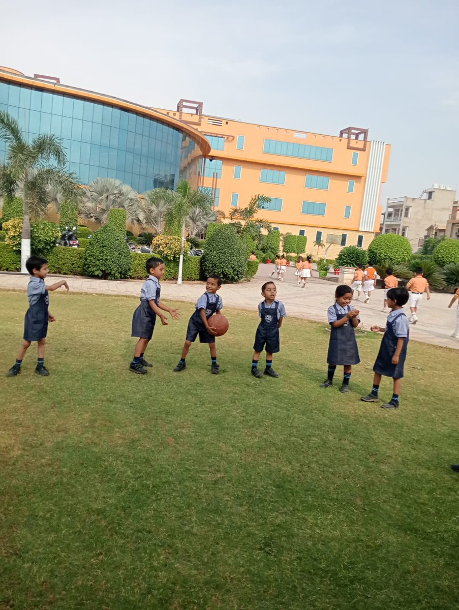 'Step Outside and Play! Embrace the sunshine, breathe in the fresh air, and let the fun begin. 🌞🏃‍♂️ #OutdoorPlay #FunInTheSun #ActiveKids'
Scholars International School ,Govindpura ,Jaipur
THE BEST CBSE SCHOOL OF JHOTWARA JAIPUR
Visit online - website-www.scholarsintschool.com