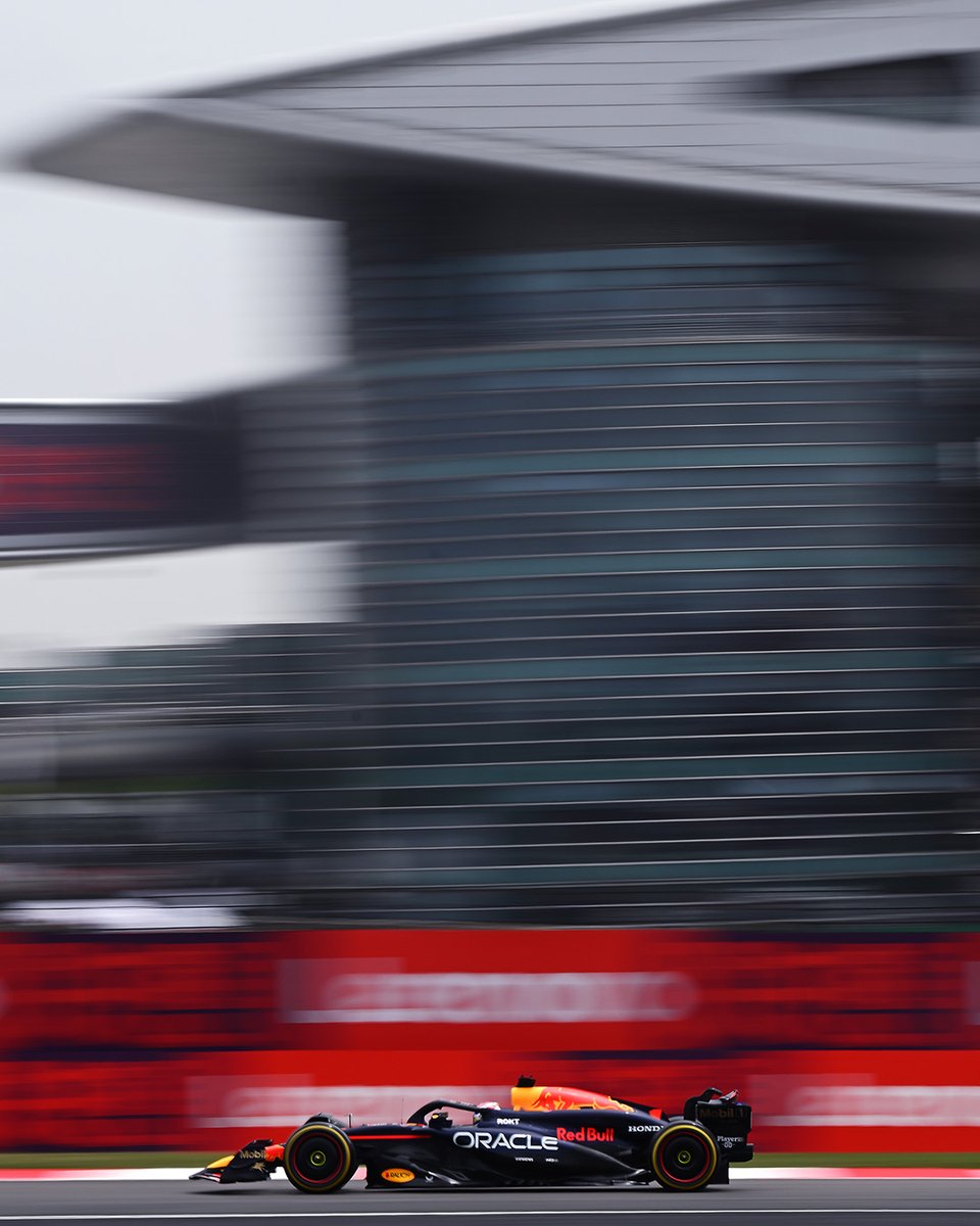 redbullracing's tweet photo. Just under 15 minutes to go, the Bulls are P3 and P4 with their best times set on the Medium tyres 🟡

#F1 || #ChineseGP 🇨🇳 https://t.co/DSf2iXwJAq