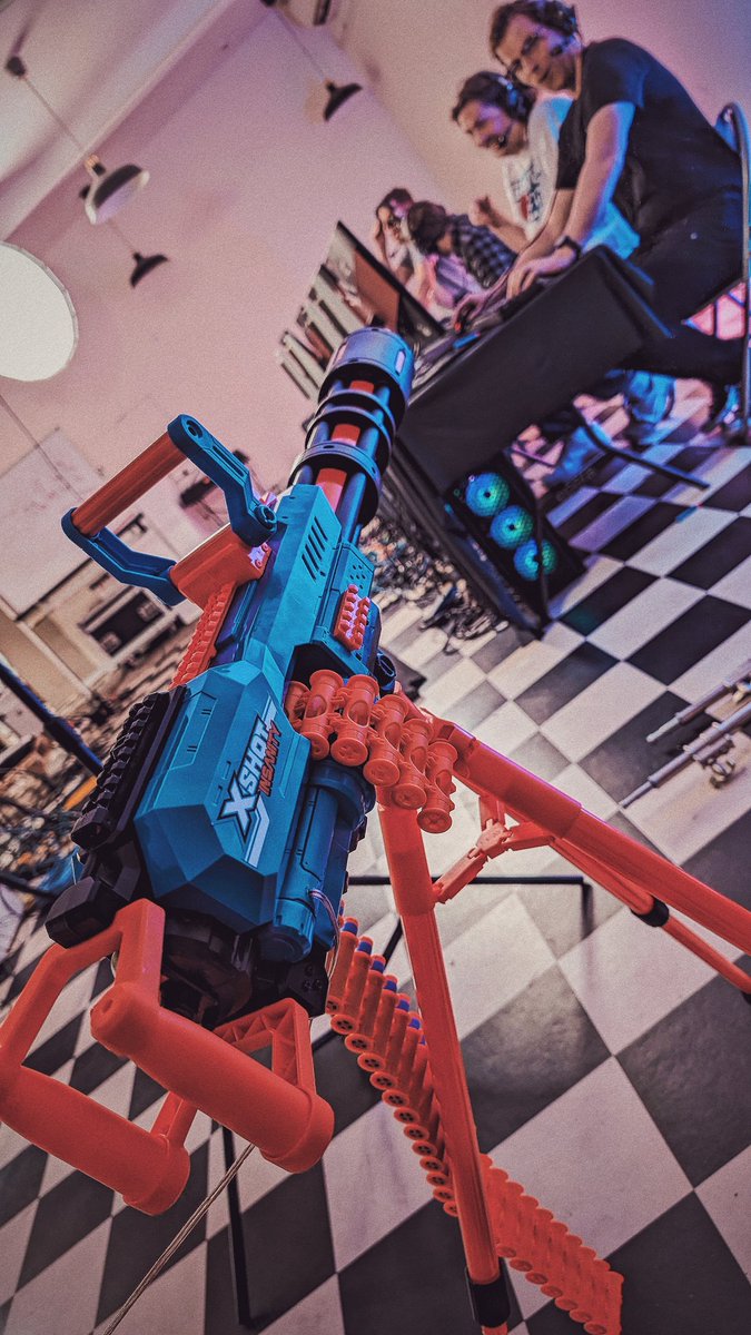 GenerOZity's tweet image. Playing some @helldivers2 with donation-controlled @ZURUToys #Xshot guns because... #GenOZthings 🤷🏽‍♂️

#GenOz14