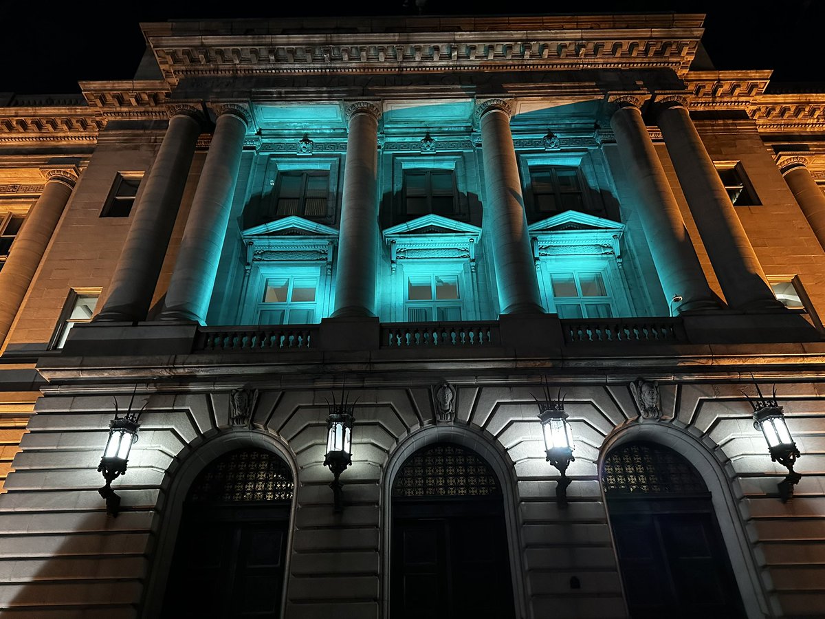 PixieBoot1's tweet photo. In case y’all haven’t seen my multiple posts elsewhere, the city hall of CLE did in fact keep their promise and light up teal for #PMDAwareness and I was very excited to take many goofy selfies in front of it. 🩵 https://t.co/MHpH3eqili