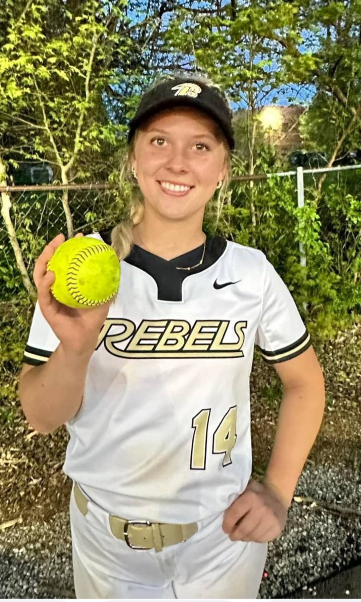 Rebels go 3-0 in the district w a 15-5 win over Garrard Co. Cambry Cheek goes yard again! Great job ladies! Keep working

#NEXTCHAPTER
#DFTB
#REBELSFOREVER