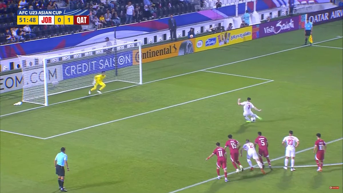 beben_san's tweet photo. Jordan cetak gol balasan tapi skor di layar Qatar jadi unggul 2-0 sebelum diralat dimenit ke 51an.. Wkwkwk Qatar = #QAVAR = Kotor #AFCU23 https://t.co/Lt8s6stCTj