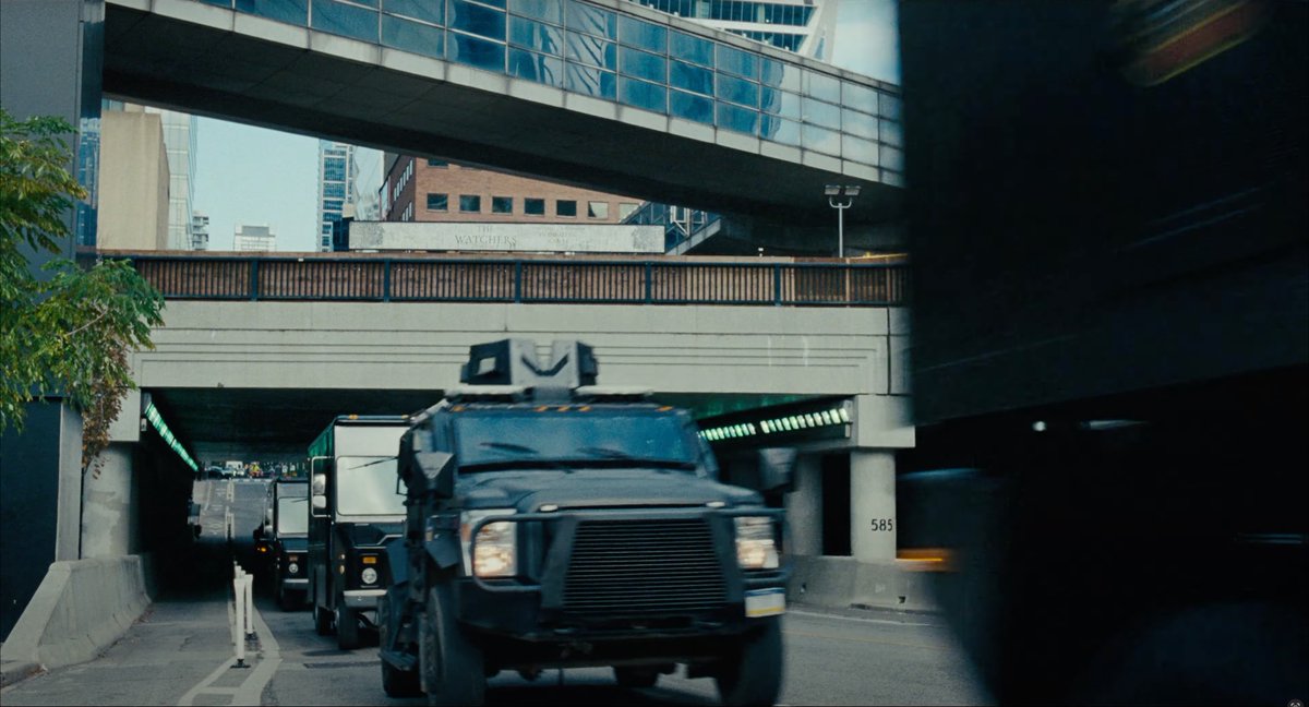 Anyone else catch this #TheWatchers Easter Egg in @MNightShyamalan's #TrapMovie trailer?