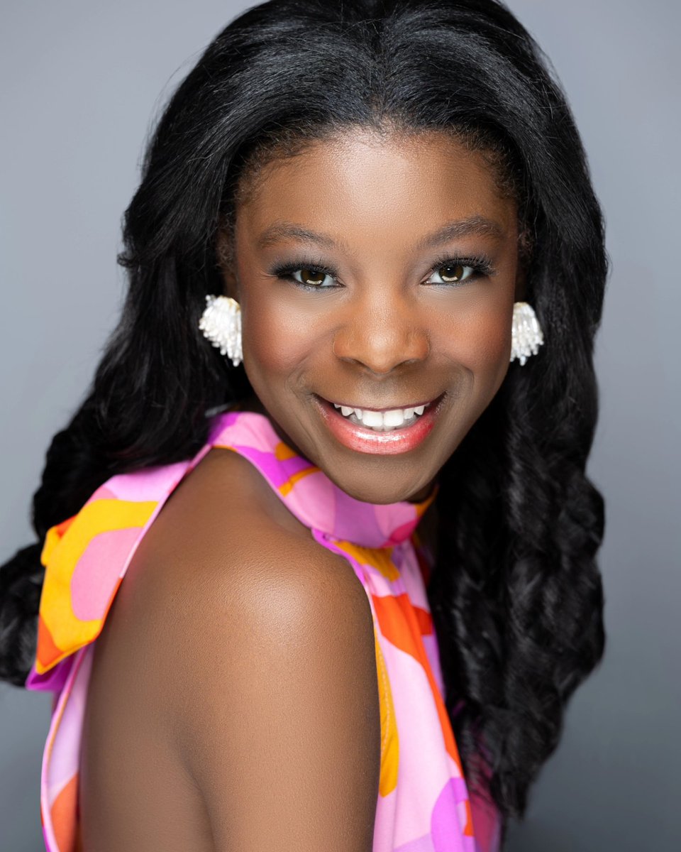 BEASTCREWInc's tweet photo. Founder &amp; Miss Monroe 2024, @Sachiri4, celebrates her 19th birthday today! As a community leader, promoter of anti-bullying, and supporter to victims of crime; she leaves with you a fav quote, "In a world where you can be anything, Be Kind!!"🧡 #BullyingEndsAgainstStudentsToday https://t.co/IQPsmjhqhR