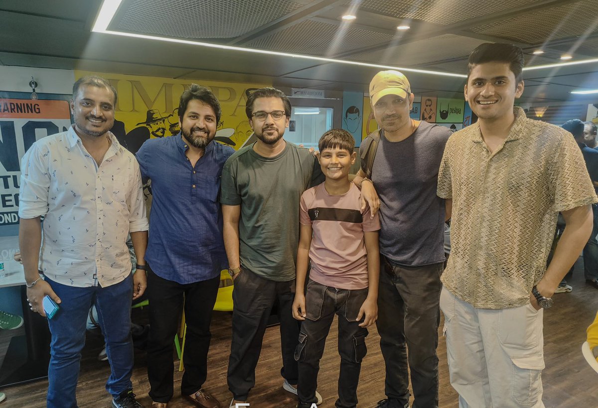 narrativepics's tweet photo. 🎬�� Our short film "Prarabdha" screened for close friends &amp; colleagues, and the response was heartwarming! 🌟 Grateful for the support &amp; love. Moments like these make filmmaking truly special. 🎥💖 #Prarabdha #ShortFilm #ScreeningSuccess #Gratitude https://t.co/kZiAD7W3my