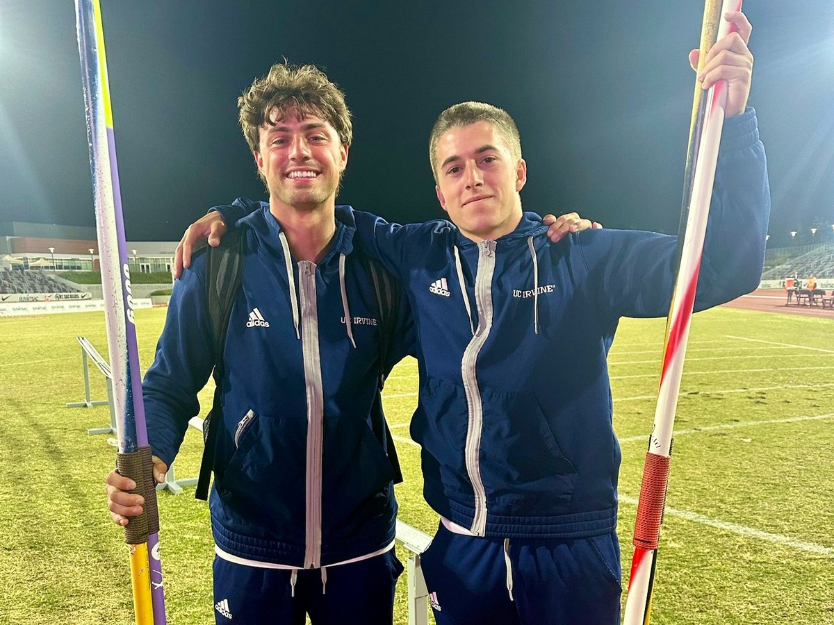 Great start to the Mt. SAC Relays as the Anteaters go 1-2 in the men's javelin! Logan won the event with a PR 65.93m, while Liam was the runner-up at 65.41m! 📰 bit.ly/3JsCDLL #TogetherWeZot | #RipEm