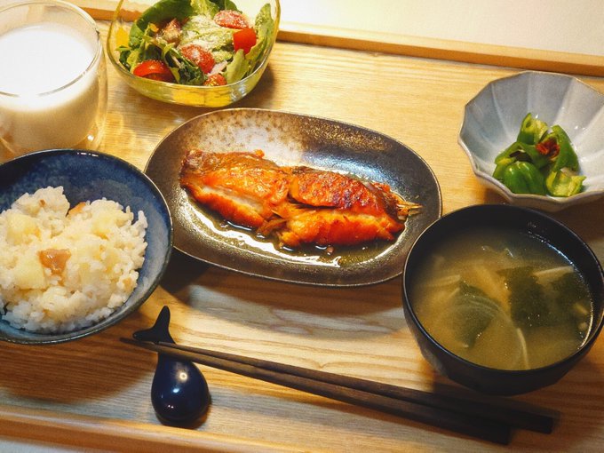 ごはんはこちらのレシピを見て炊きました!
おいしい!🙏✨ 