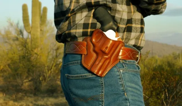 Galco’s Combat Master Belt Holster Now Available for Medium-Frame 4.25 inch Revolvers!
thegunbulletin.com/2024/04/17/gal…

#Galco #CombatMaster #BeltHolster #Revolverholster #gunholster #newholsters #thegunbulletin