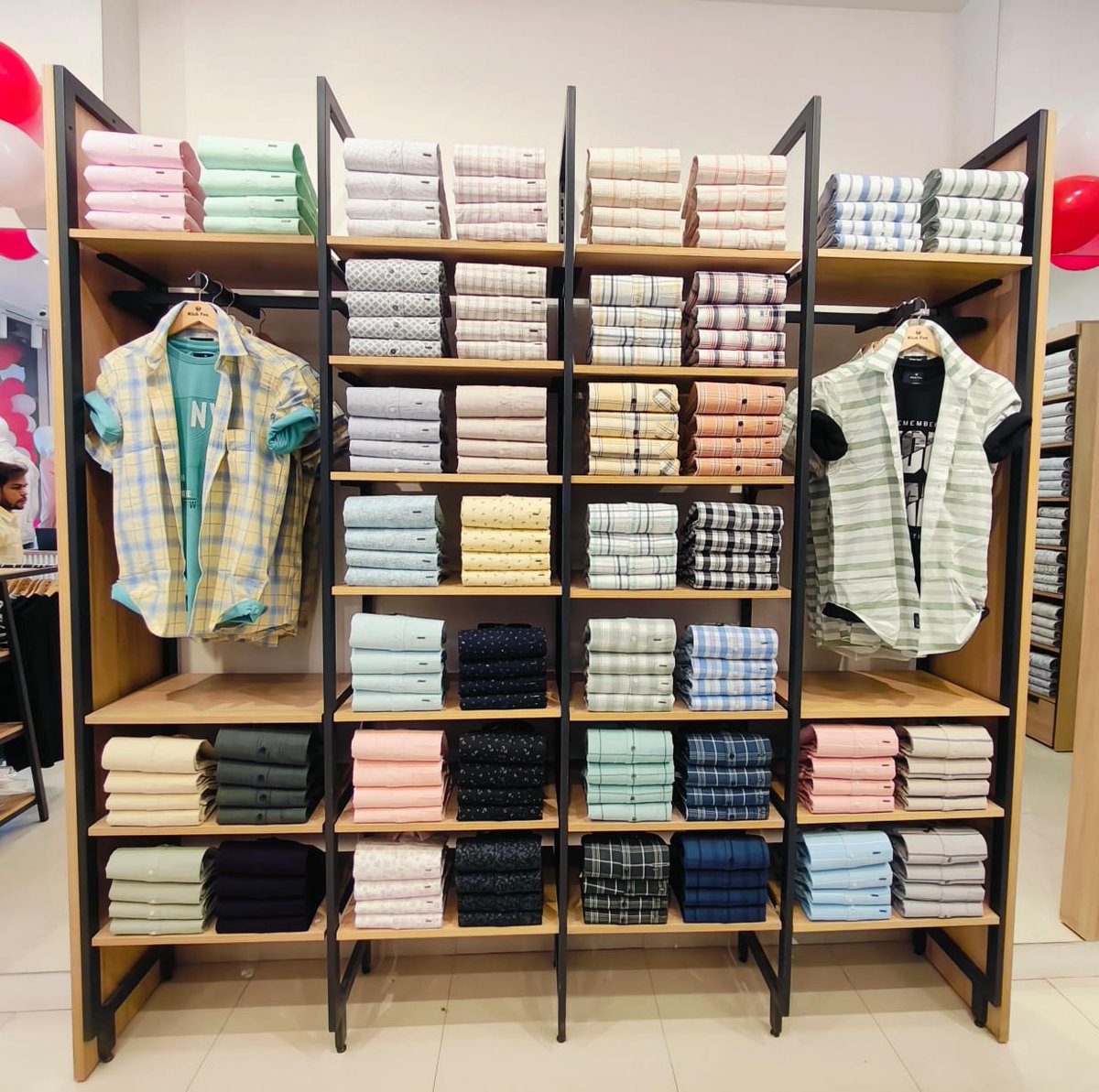 KlubFox97's tweet photo. 🎉 Exciting News! Klub Fox is now closer than ever with our new store in Jaipur, Rajasthan! ✨

Location 📌 -67, Mirza Ismail Rd, opposite RR Agarwal Jwellers, near Niros Restaurant, Panch Batti, C Scheme, Ashok Nagar, Jaipur, Rajasthan 302001

#KlubFoxLaunch https://t.co/F5qpFltklt