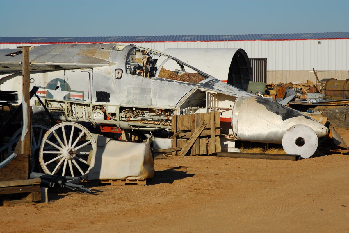 AKOLSTADPHOTOS's tweet photo. One man's junk is another man's treasure. Who wants to help me move some of the parts to my house? #abandoned #aviationdaily #aircraft https://t.co/4oSiXFVF2m