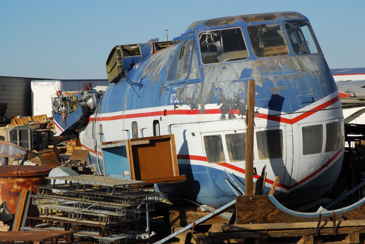 One man's junk is another man's treasure. Who wants to help me move some of the parts to my house? #abandoned #aviationdaily #aircraft