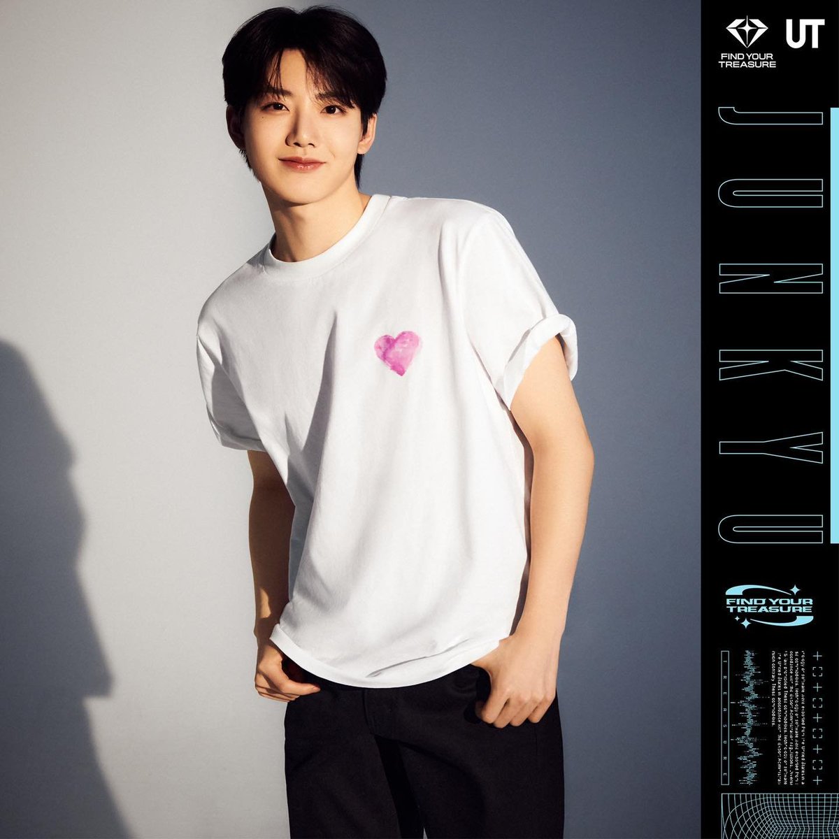 UNIQLOPH tweet picture