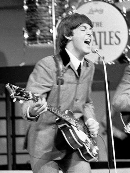 #PaulMcCartney performing in 1964
#TheBeatles