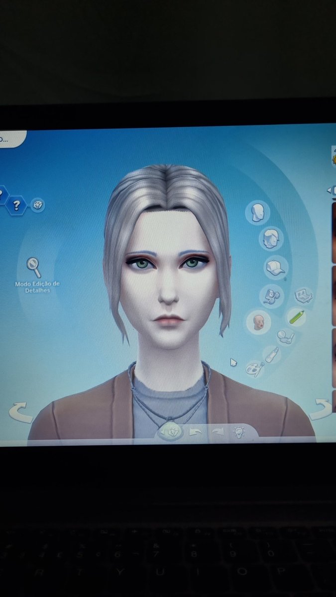deldenlion's tweet photo. Tentei fazer a boneca de Bloodborne no The Sims 4 básico sem mod, sem extensão sem nada, saiu assim, ficou parecida? Não, mas é isso aí https://t.co/yZvliSuGQS